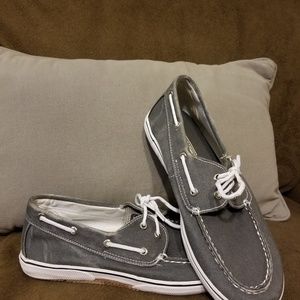 Sperry Top Siders Men's Size 5 or Womens 7